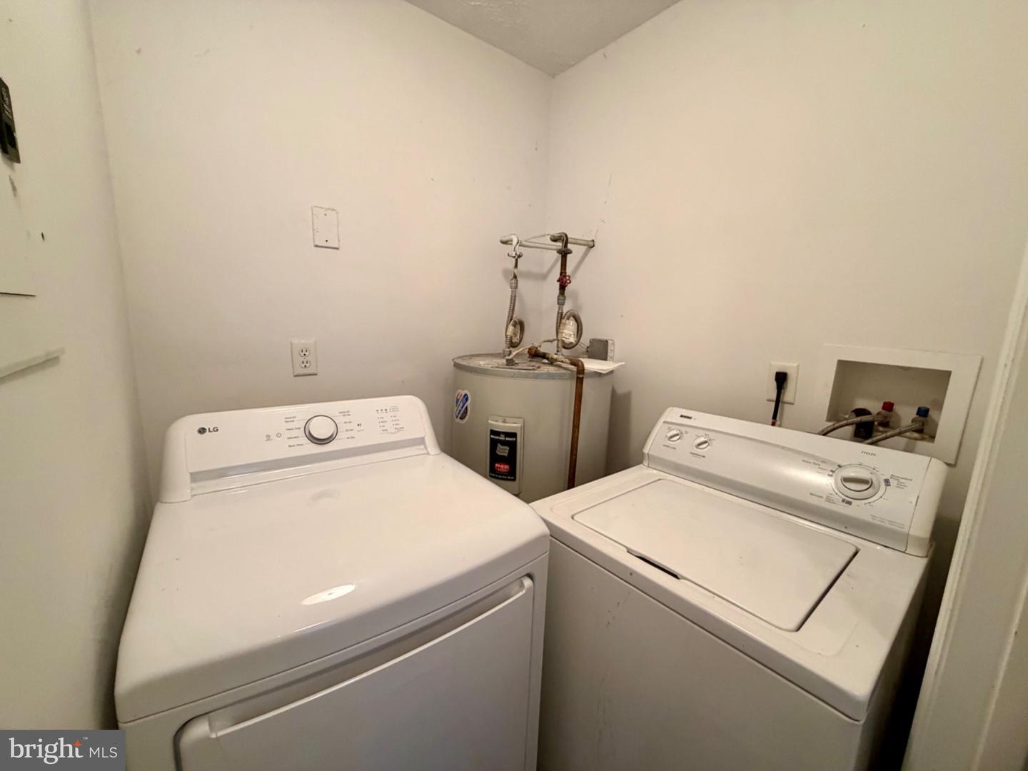 7 Kenwood Dr Property Photo 16