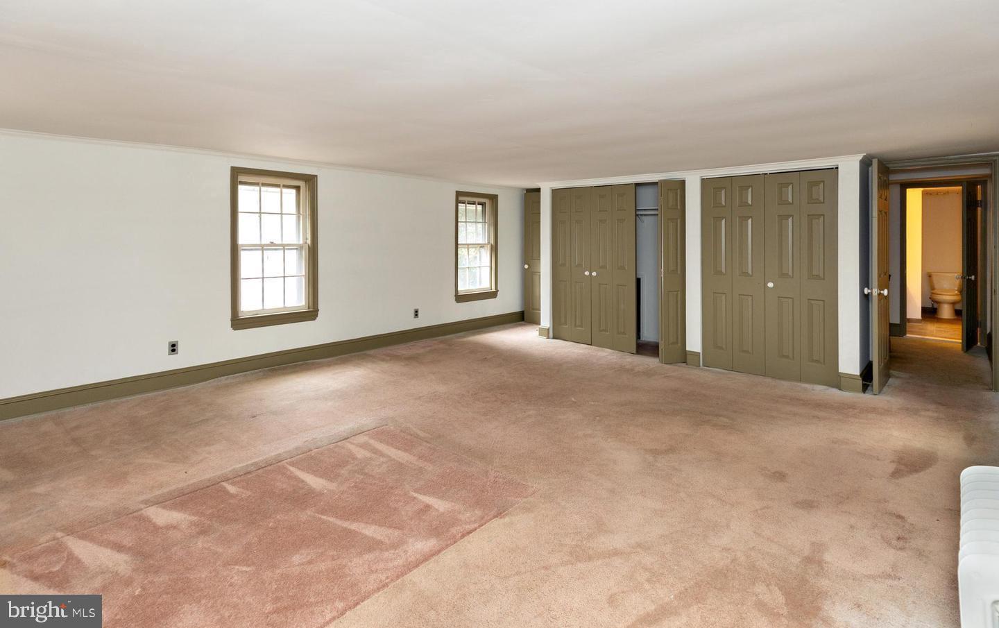 15 Jerome Ter Property Photo 22