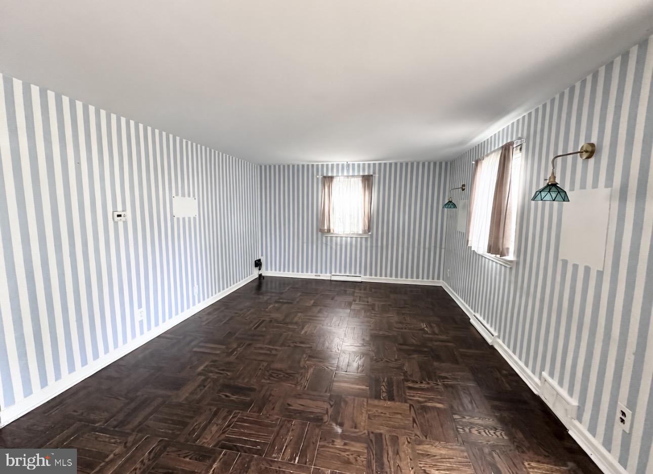 1522 Maple Ave Property Photo 3