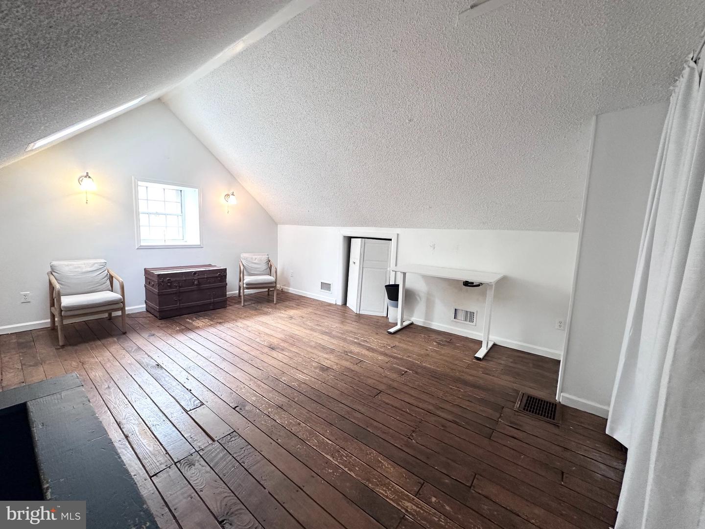 1522 Maple Ave Property Photo 21