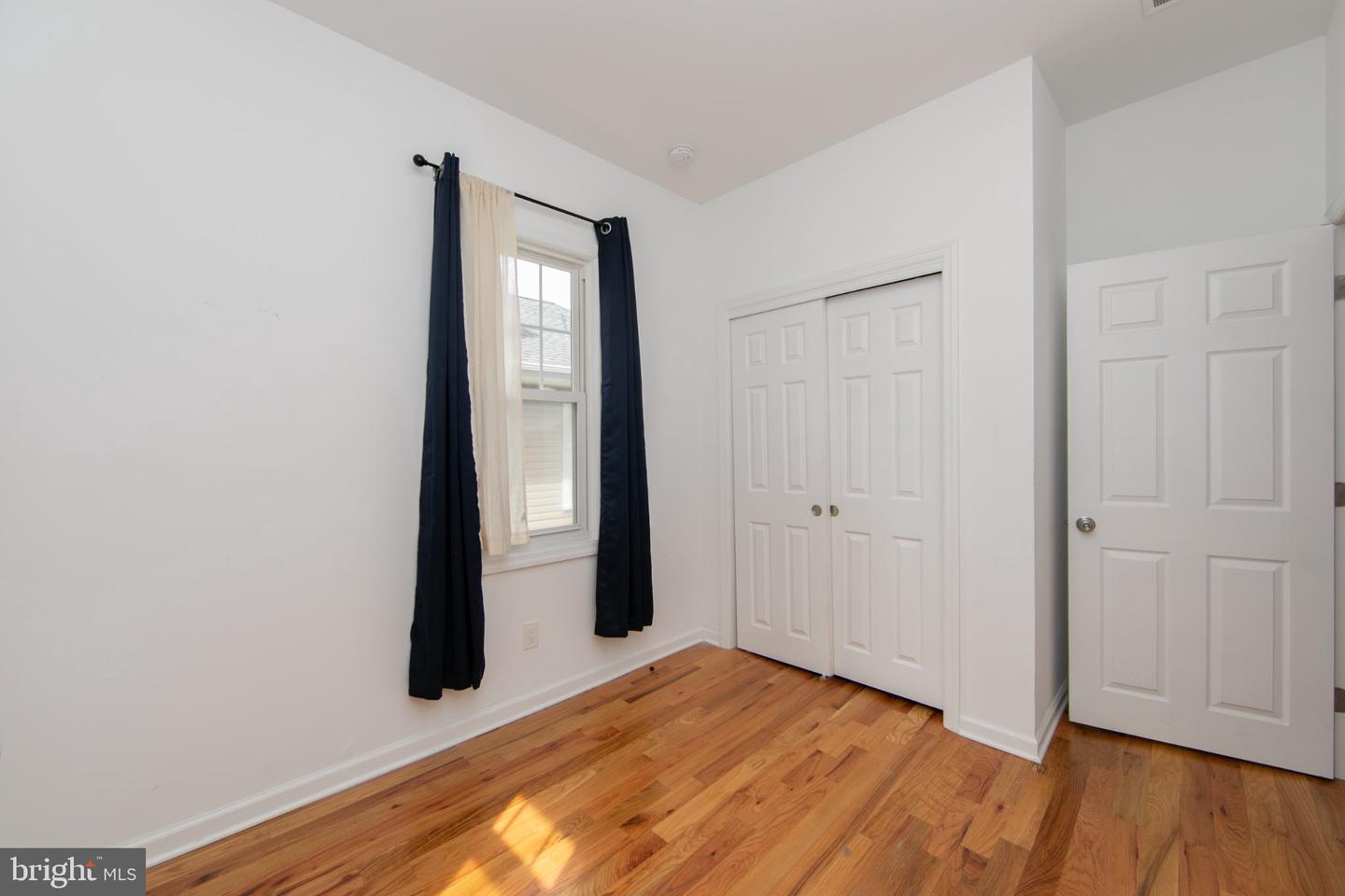 724 Willitts Ave Property Photo 28
