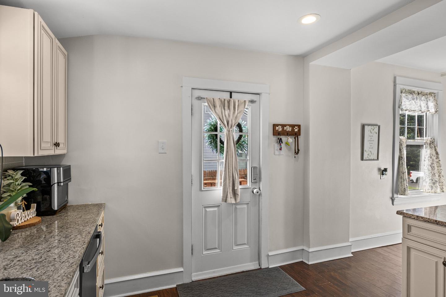 203 S Atlantic Ave E Property Photo 14