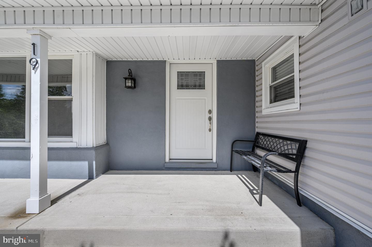 19 Bucknell Dr Property Photo 3