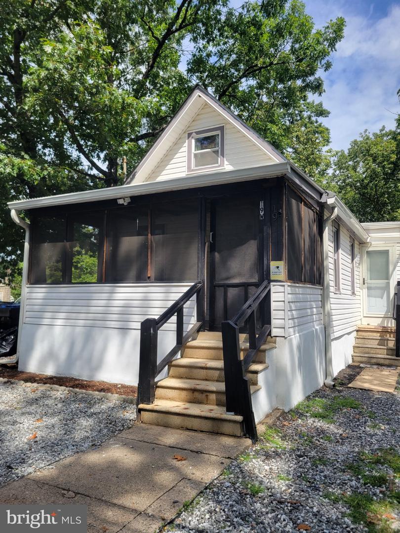 19 Hickstown Rd Property Photo 1