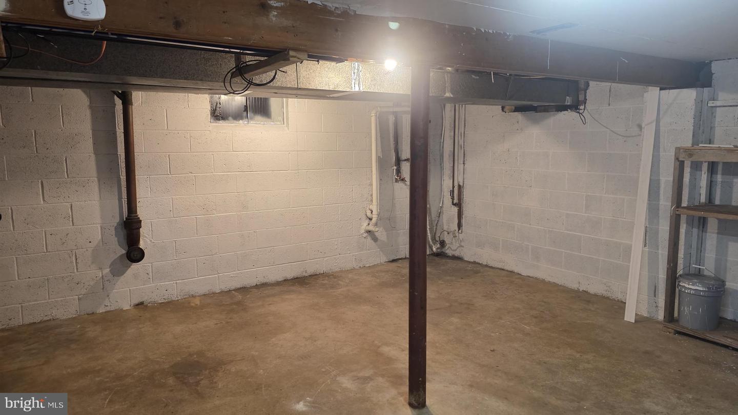 19 Hickstown Rd Property Photo 17