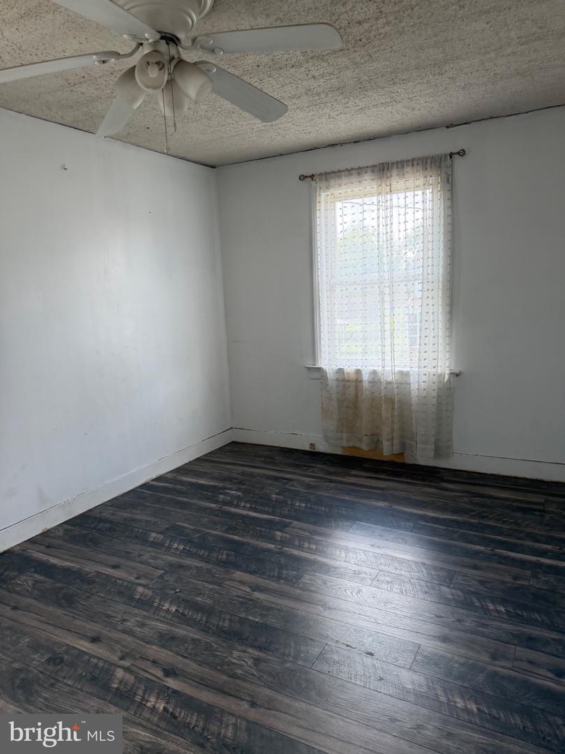 3735 King Ave Property Photo 6