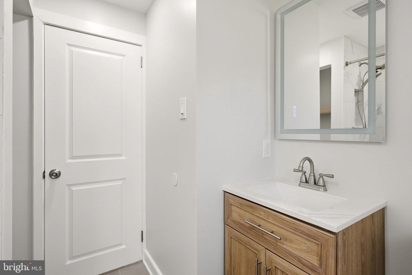 100 Bowers Ave Property Photo 15