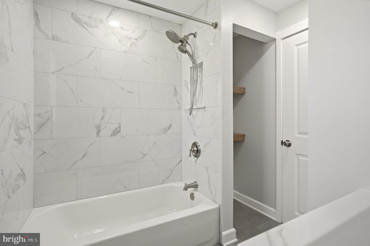100 Bowers Ave Property Photo 16
