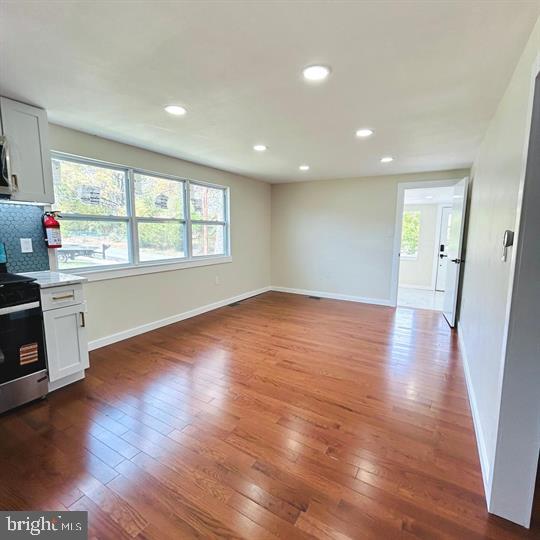 352 Roosevelt Ave Property Photo 13