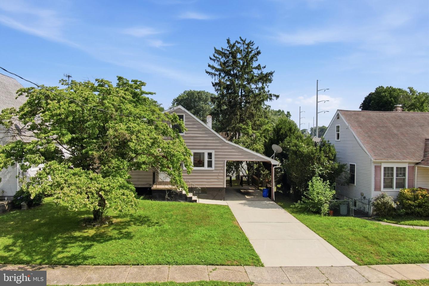 30 Glover Ave Property Photo 2