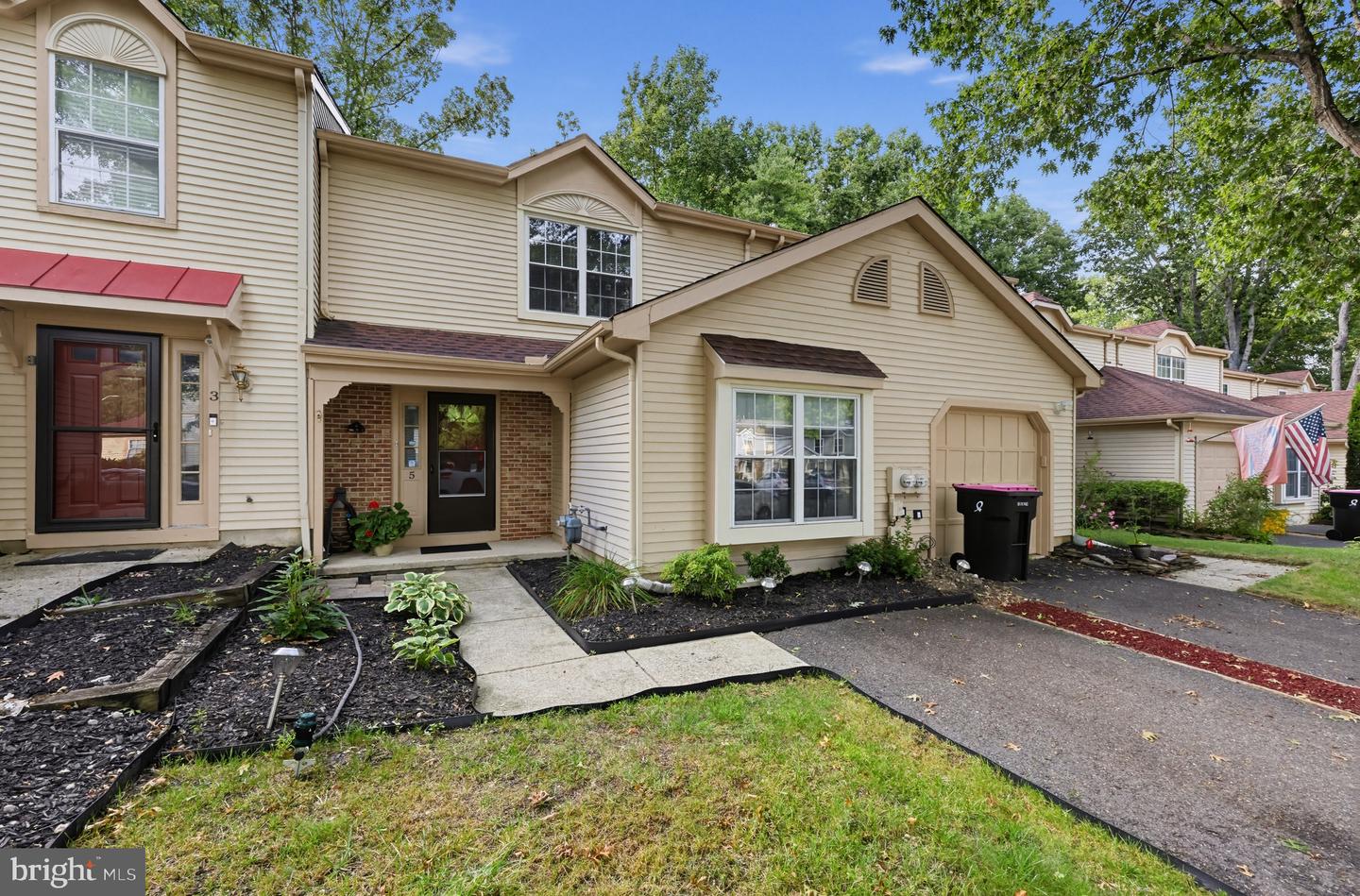 5 Thornhill Ct Property Photo 1