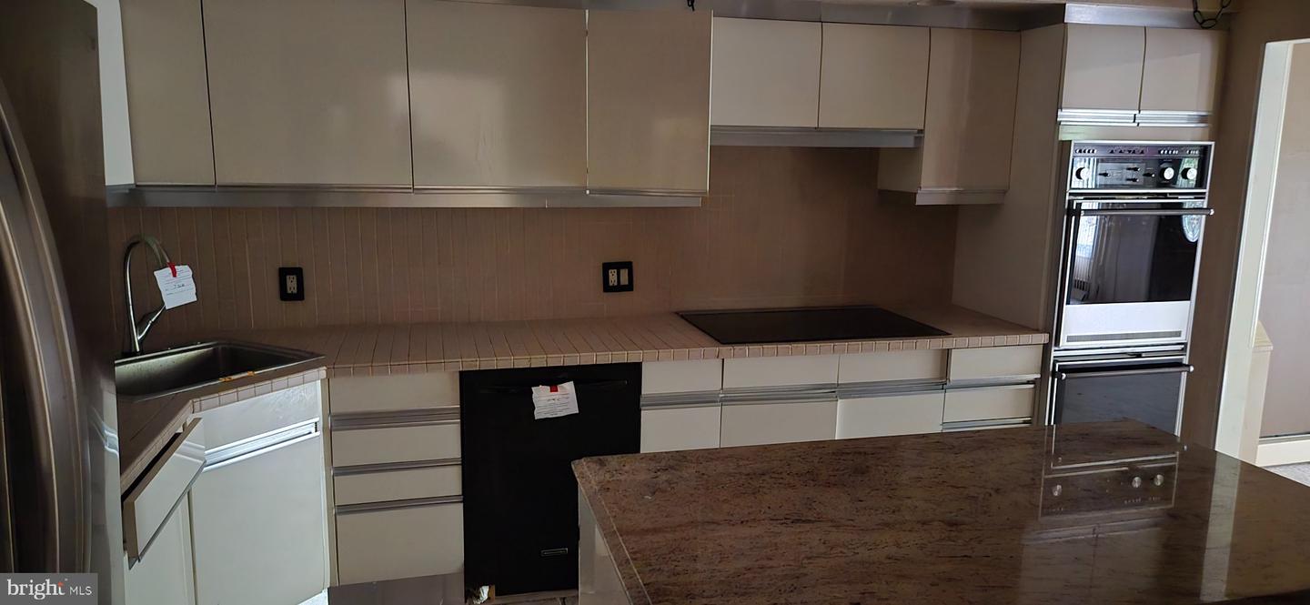 54 Centura #54 Property Photo 20