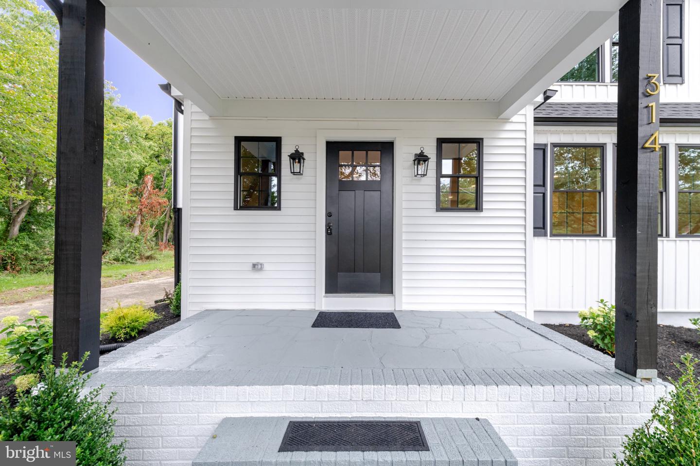 314 S White Horse Pike Property Photo 3