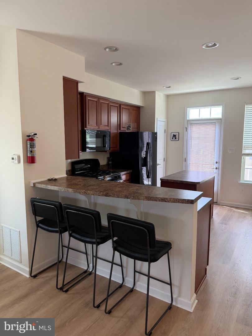 1 Stevens Ct Property Photo 7