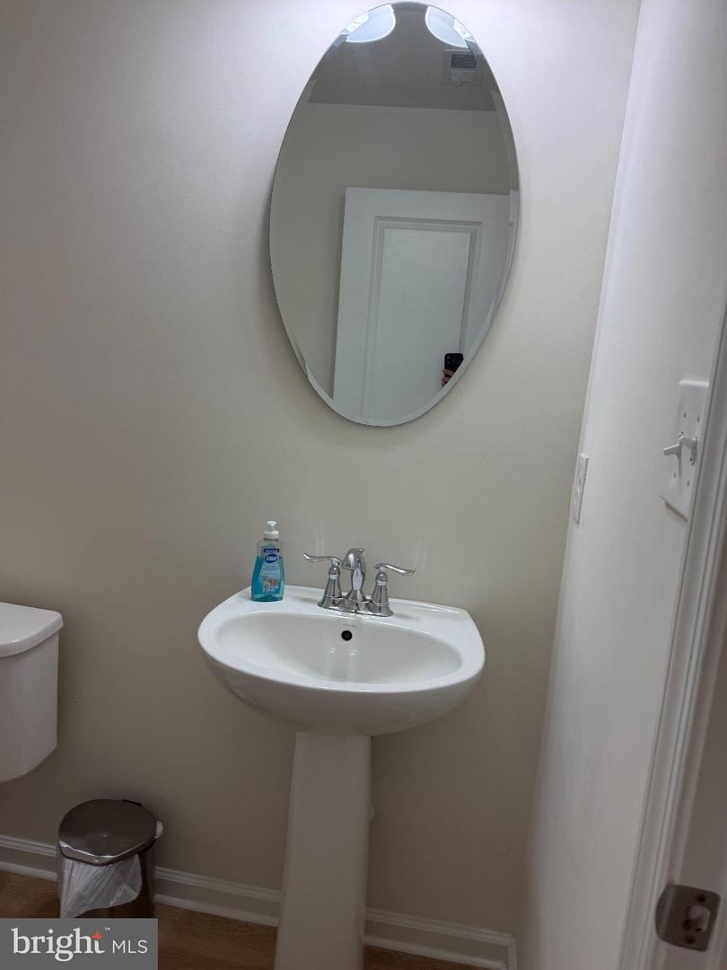 1 Stevens Ct Property Photo 28