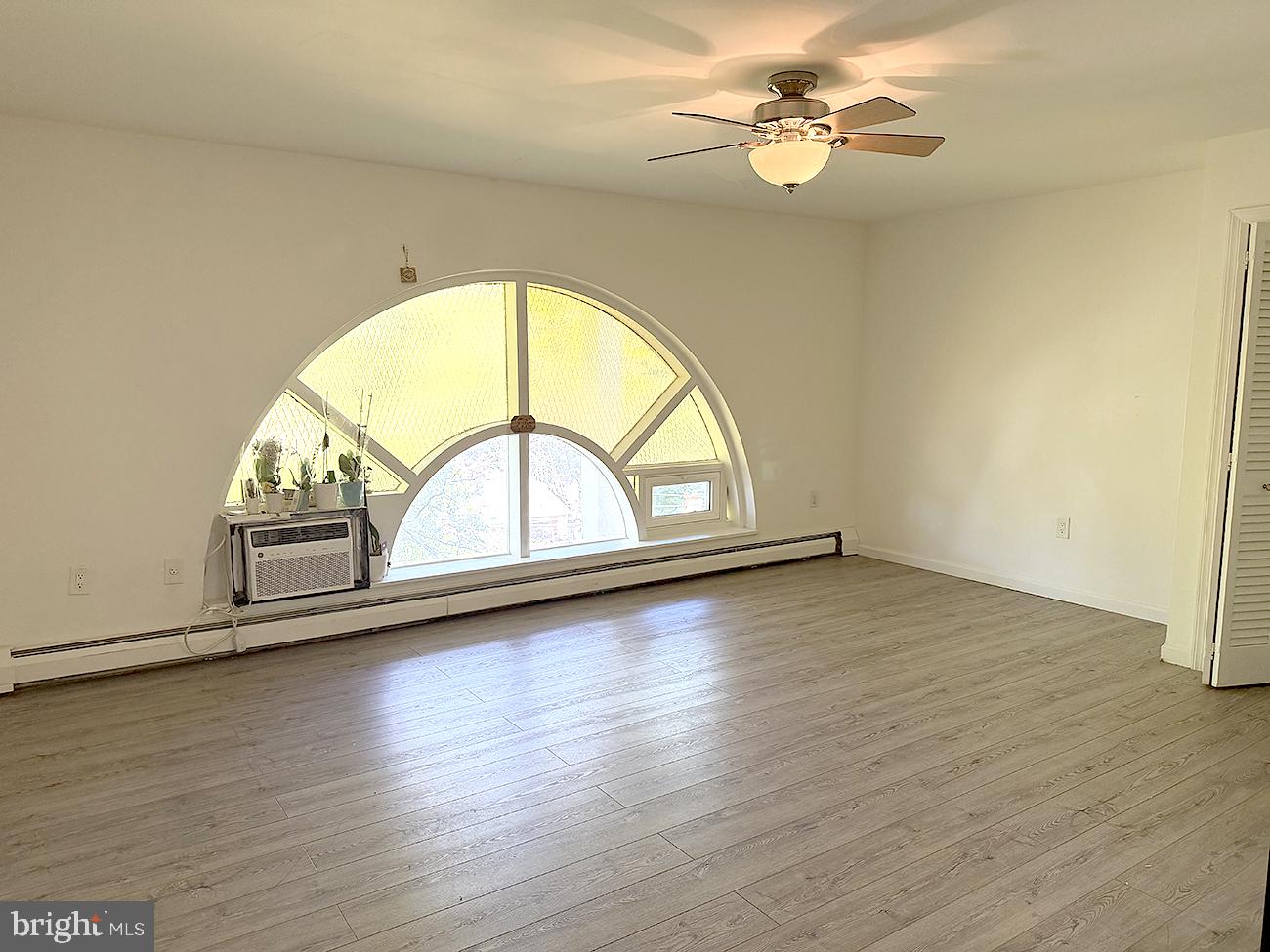 201 W Cuthbert Blvd #g61 Property Photo 4
