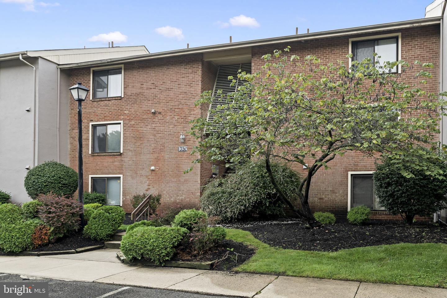 165-2 Echelon Rd Property Photo 2