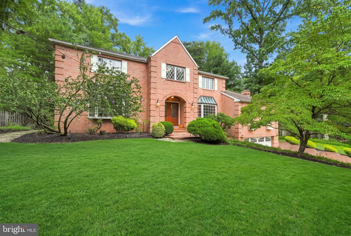 122 Saint Vincent Ct Property Photo 1