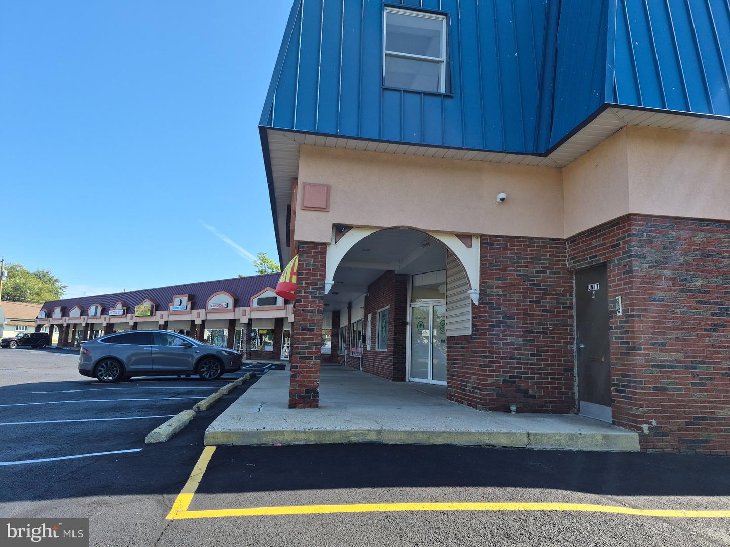 328 White Horse Pike #m Second Floor Property Photo 5