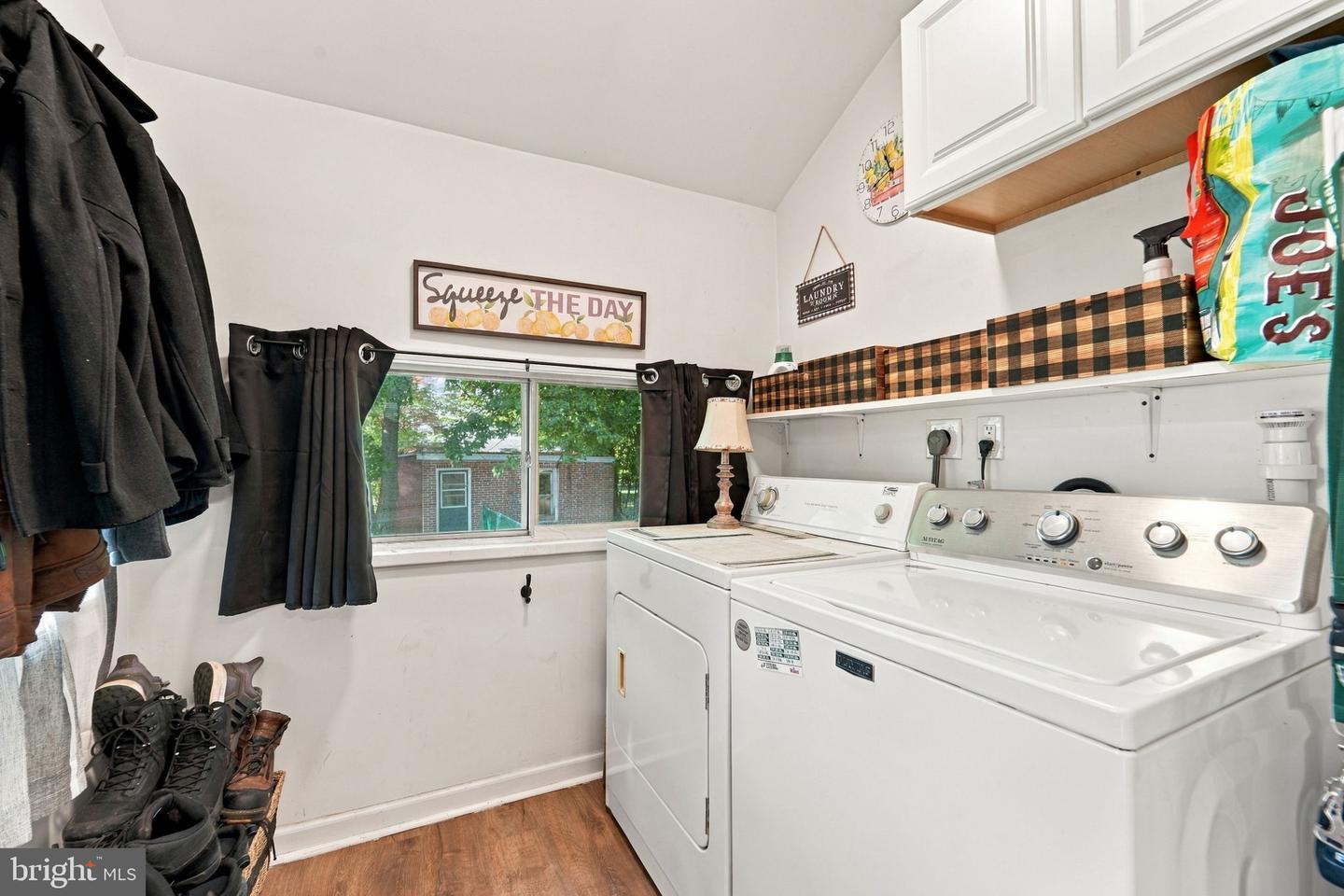 6901 Maple Ave Property Photo 18