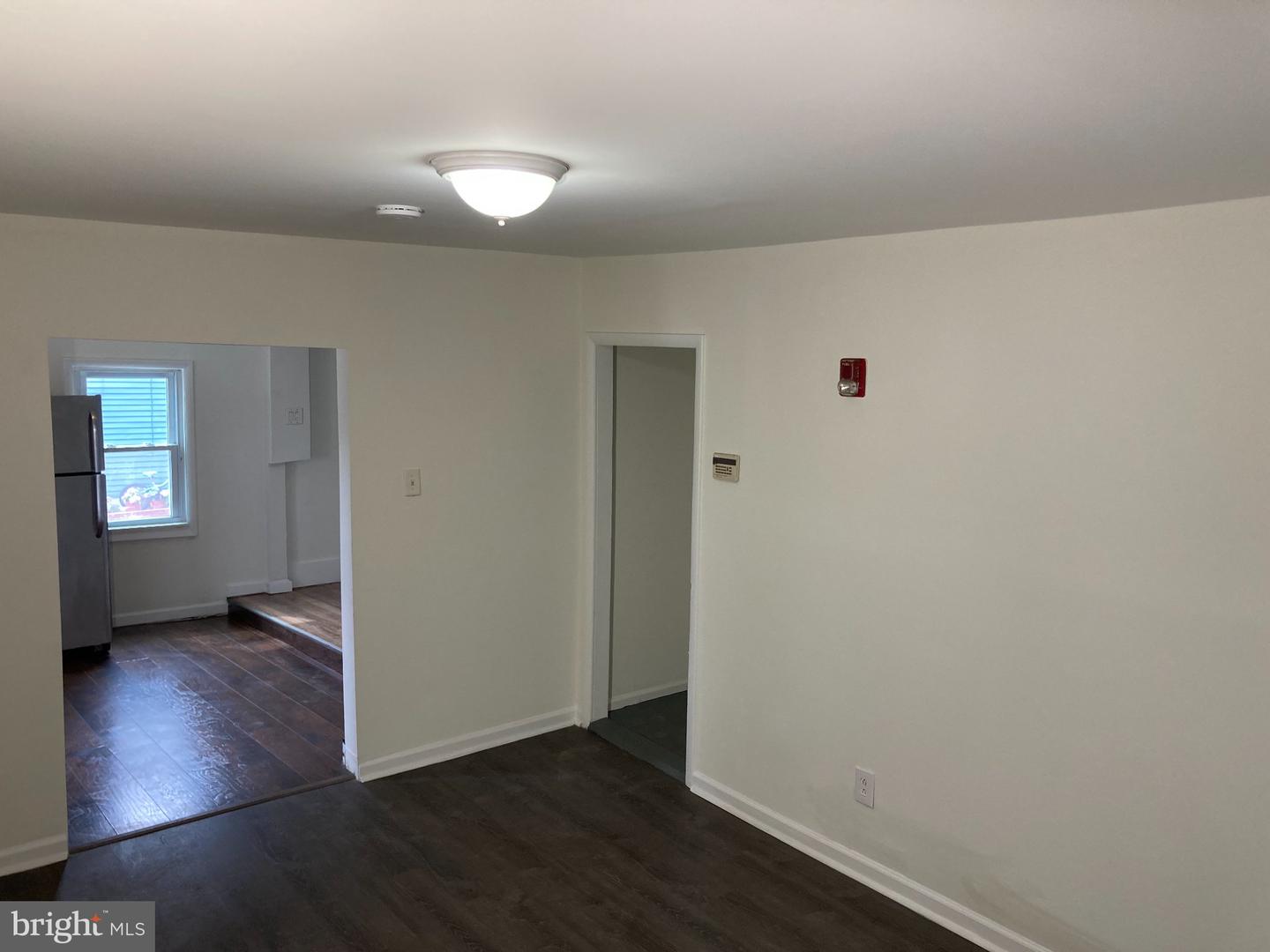 511 Williamstown Rd Property Photo 15