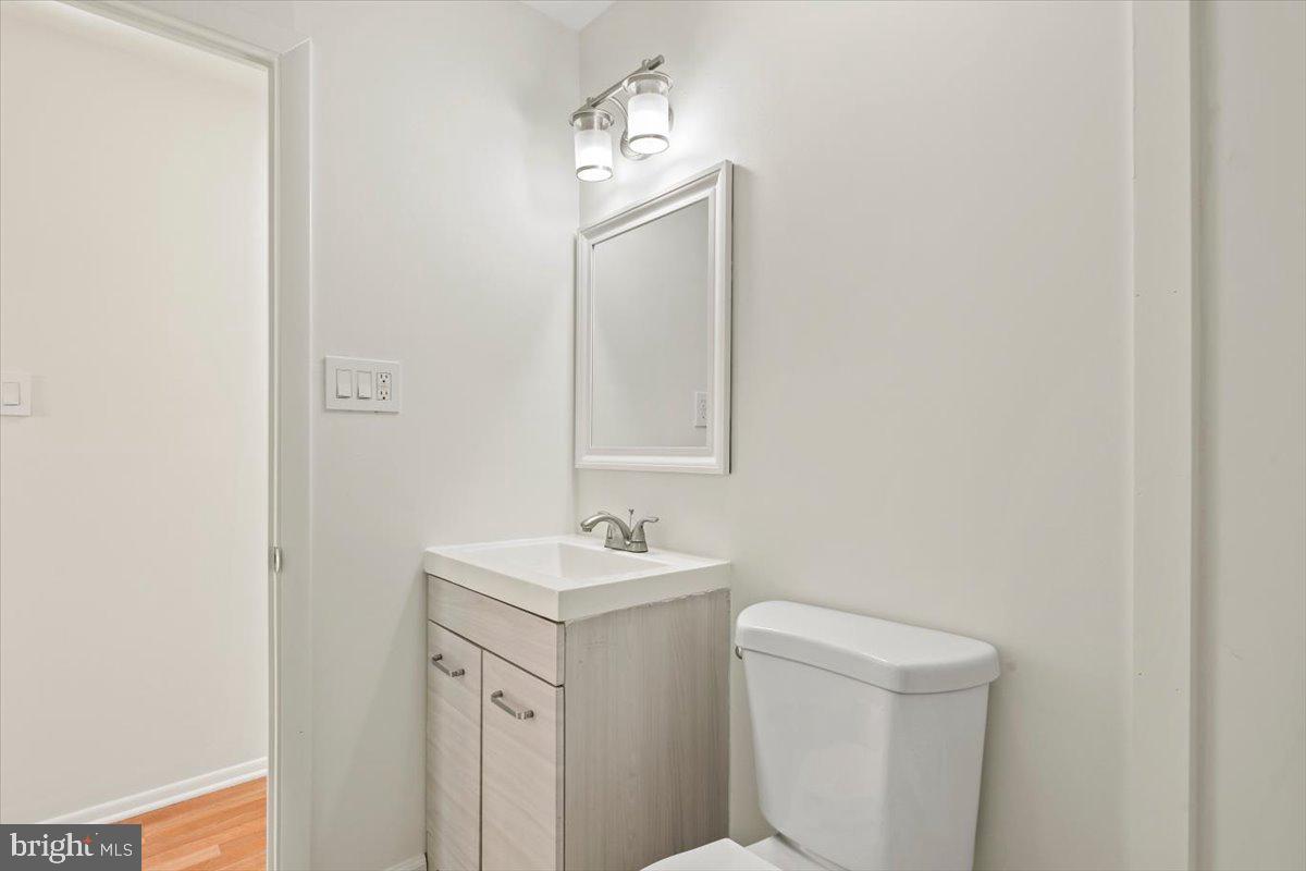 1 Lawrence Ct Property Photo 15