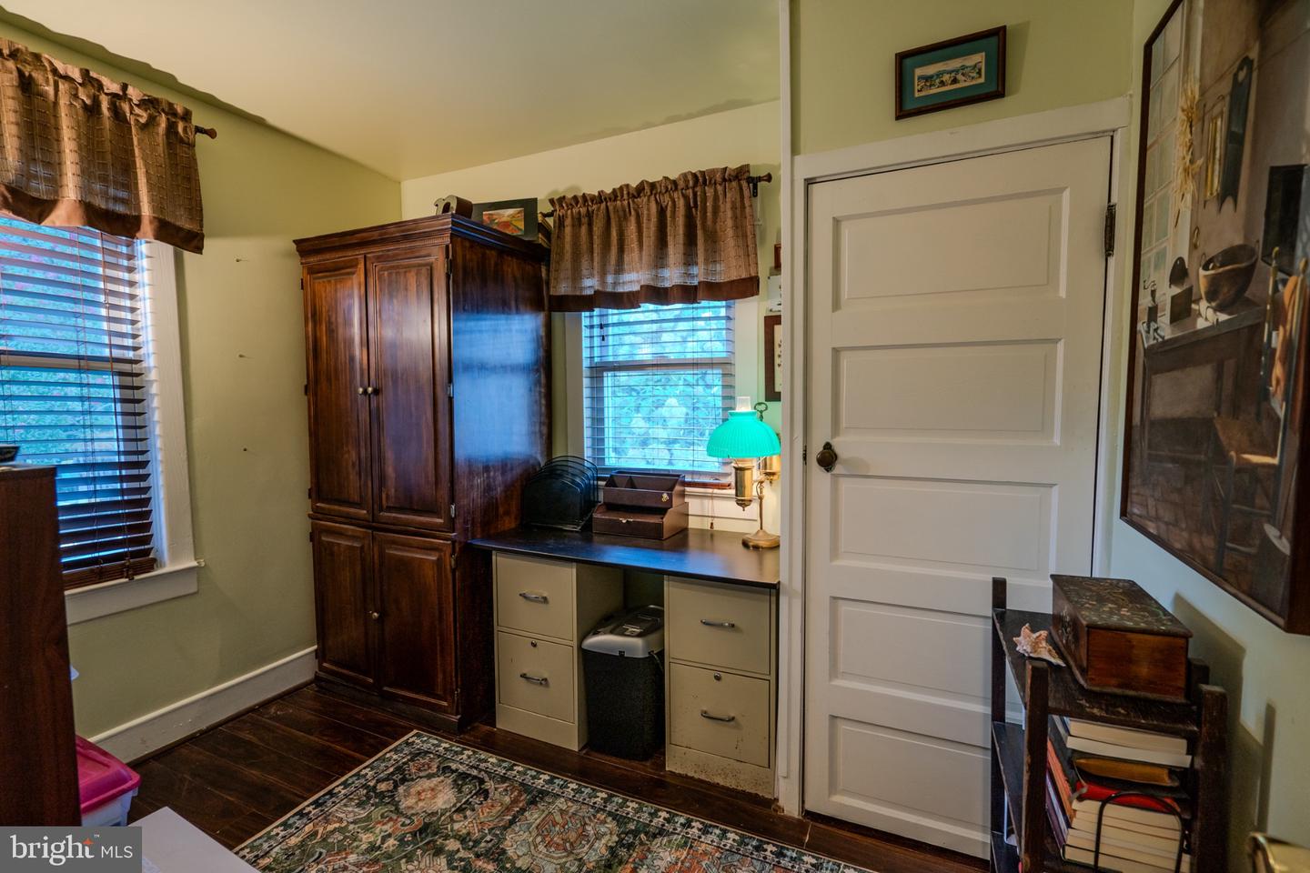 32 S Hood Ave Property Photo 15
