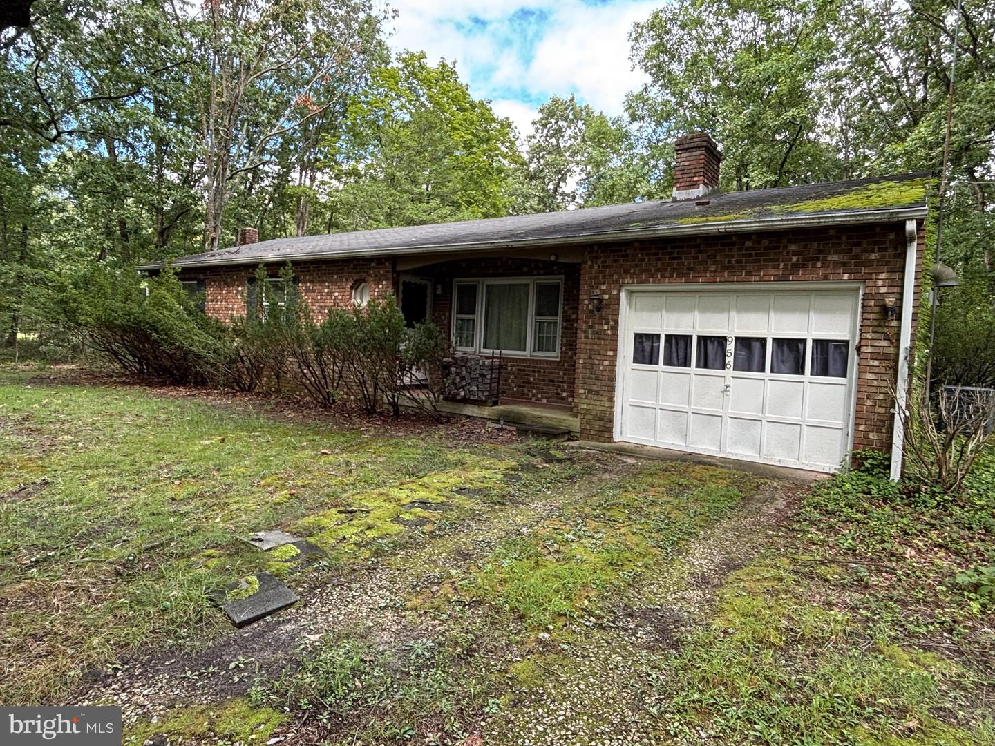 956 NEW BROOKLYN RD Property Photo 1