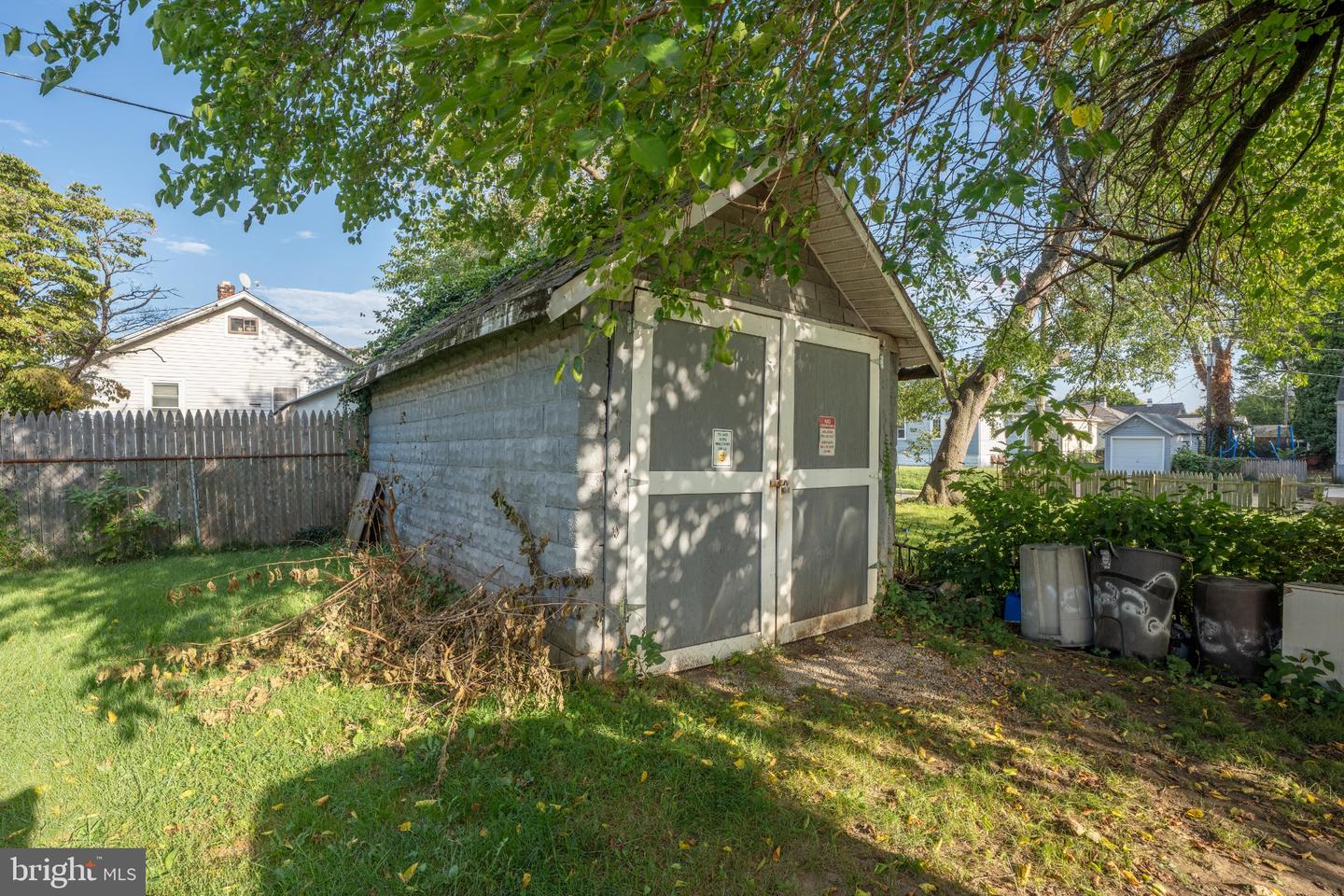 222 Cypress Ave Property Photo 8
