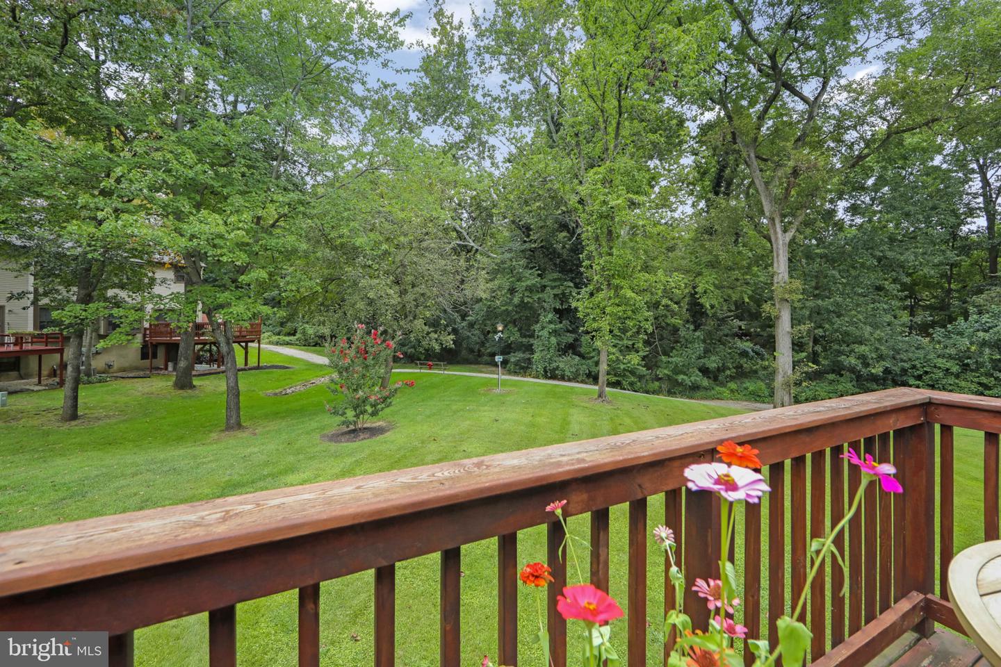 27 Crofton Cmns Property Photo 32