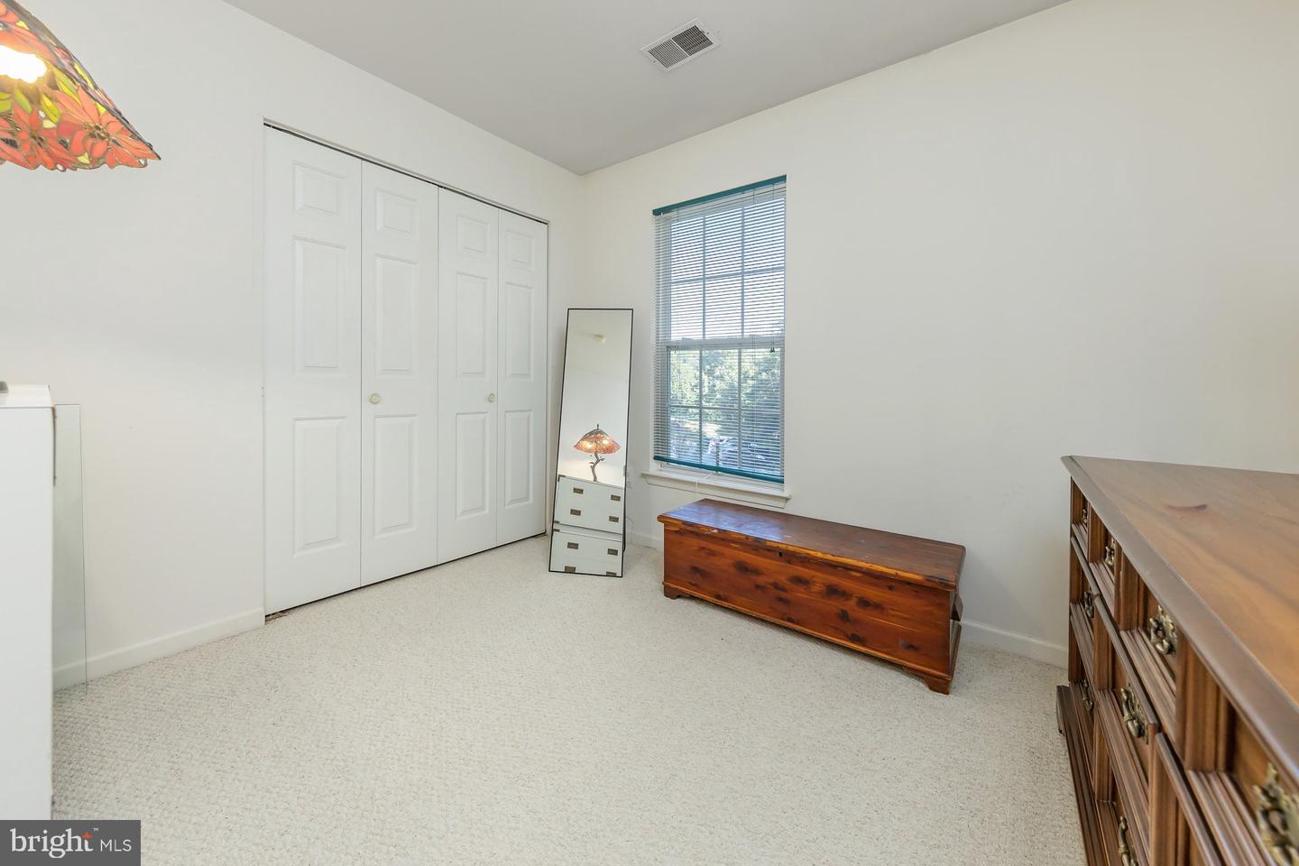 2071 Broadacres Property Photo 24