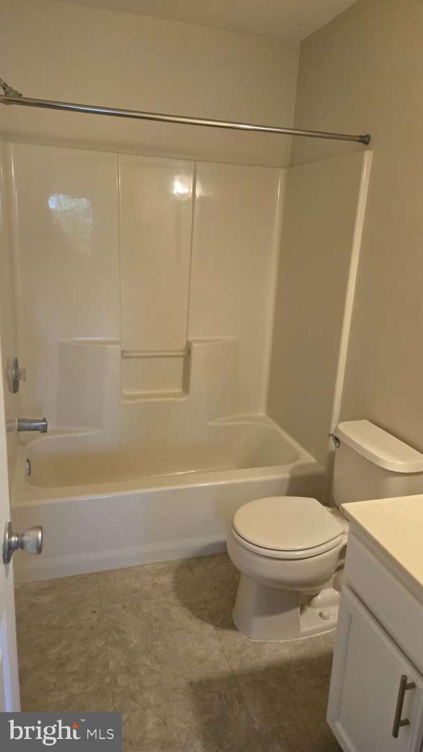 504 Britton Pl Property Photo 5