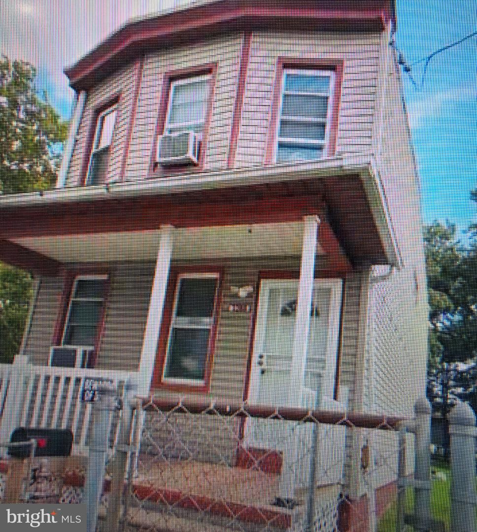 3268 N River Rd Property Photo 1