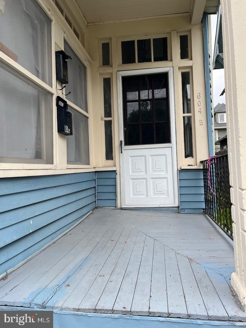 604 Park Ave Property Photo 10