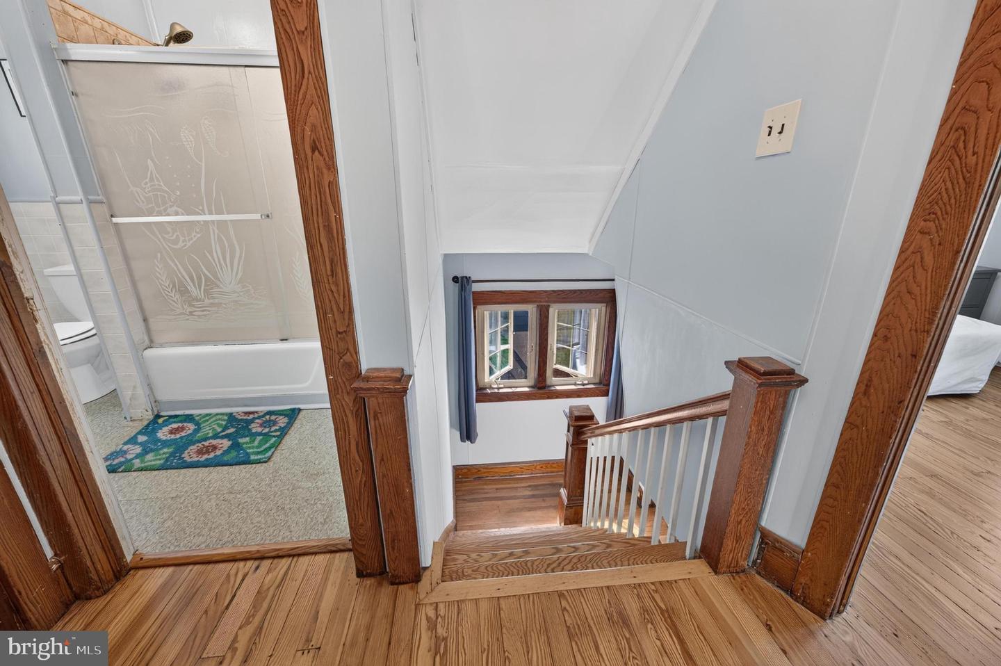 128 E Knight Ave Property Photo 18