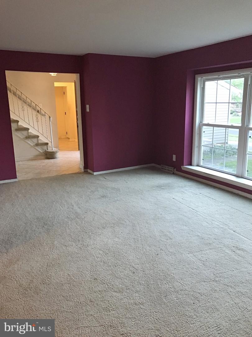 1688 Blue Jay Ln Property Photo 9