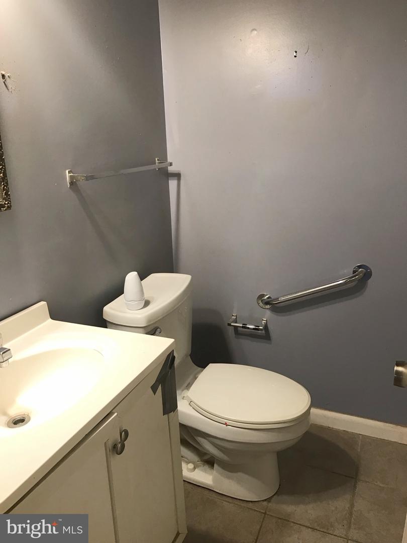 1688 Blue Jay Ln Property Photo 20