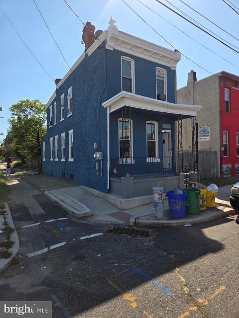 554 PINE ST Property Photo 1