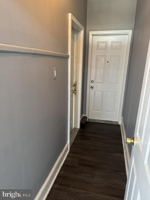 554 Pine St Property Photo 2