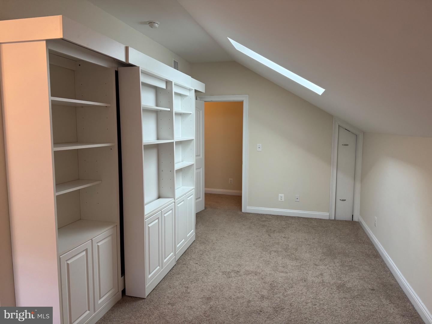600 Grove St #3 Property Photo 10