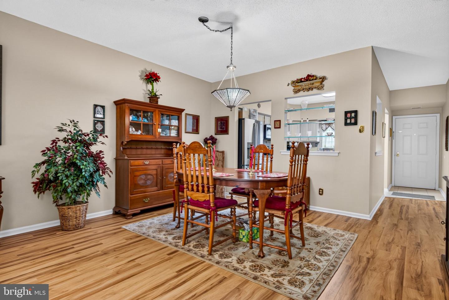 6031 Main Property Photo 13