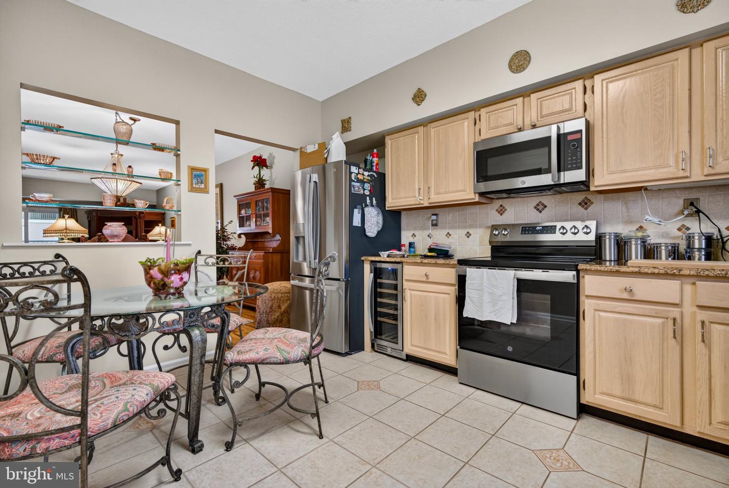 6031 Main Property Photo 18