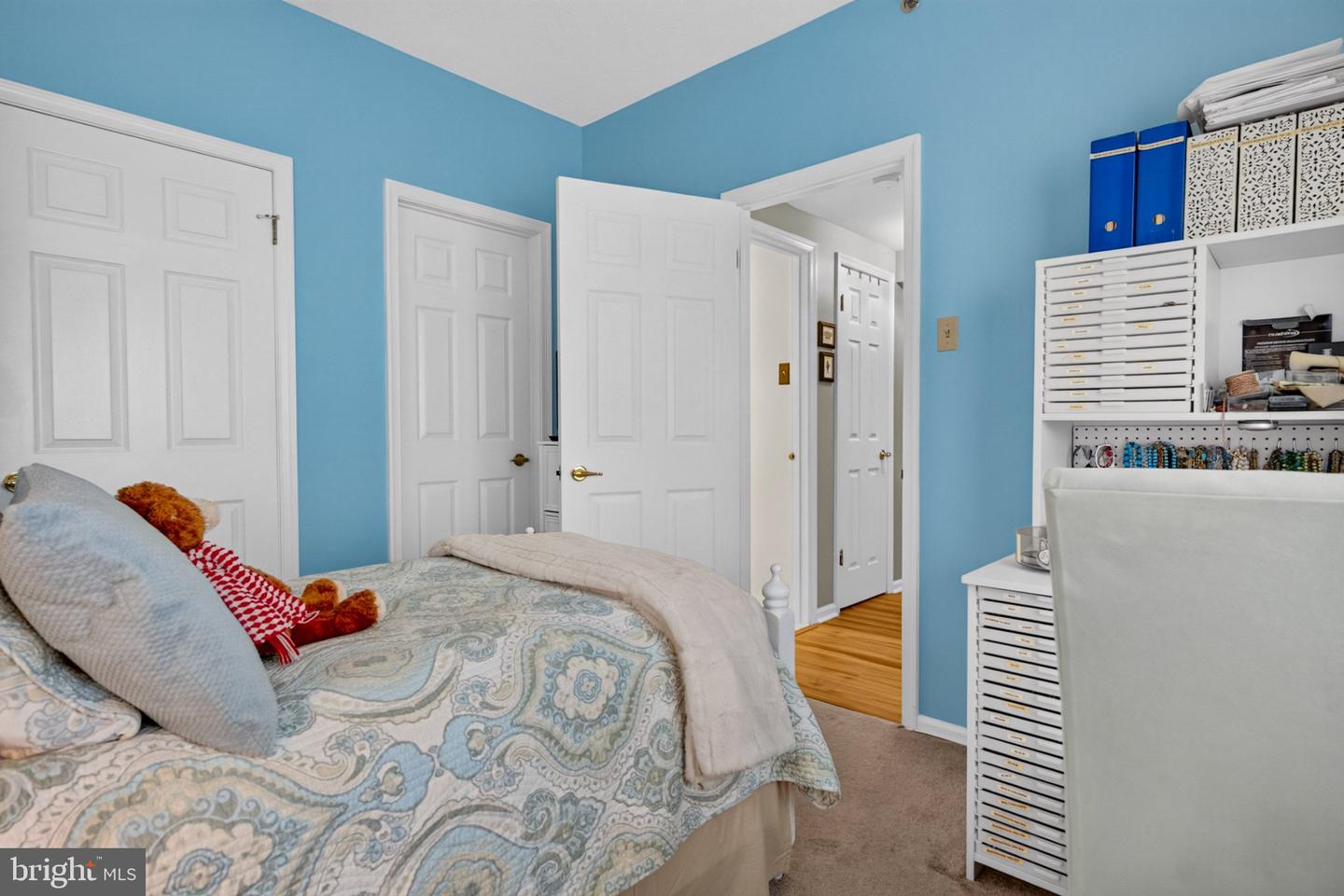 6031 Main Property Photo 30