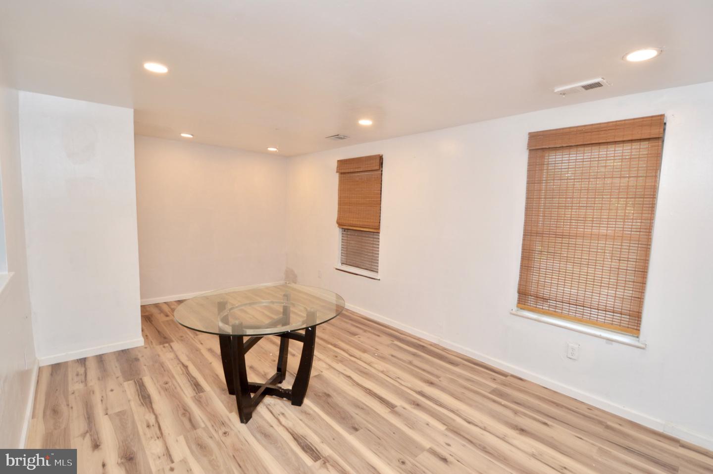 1826 Edgewood Pl Property Photo 7