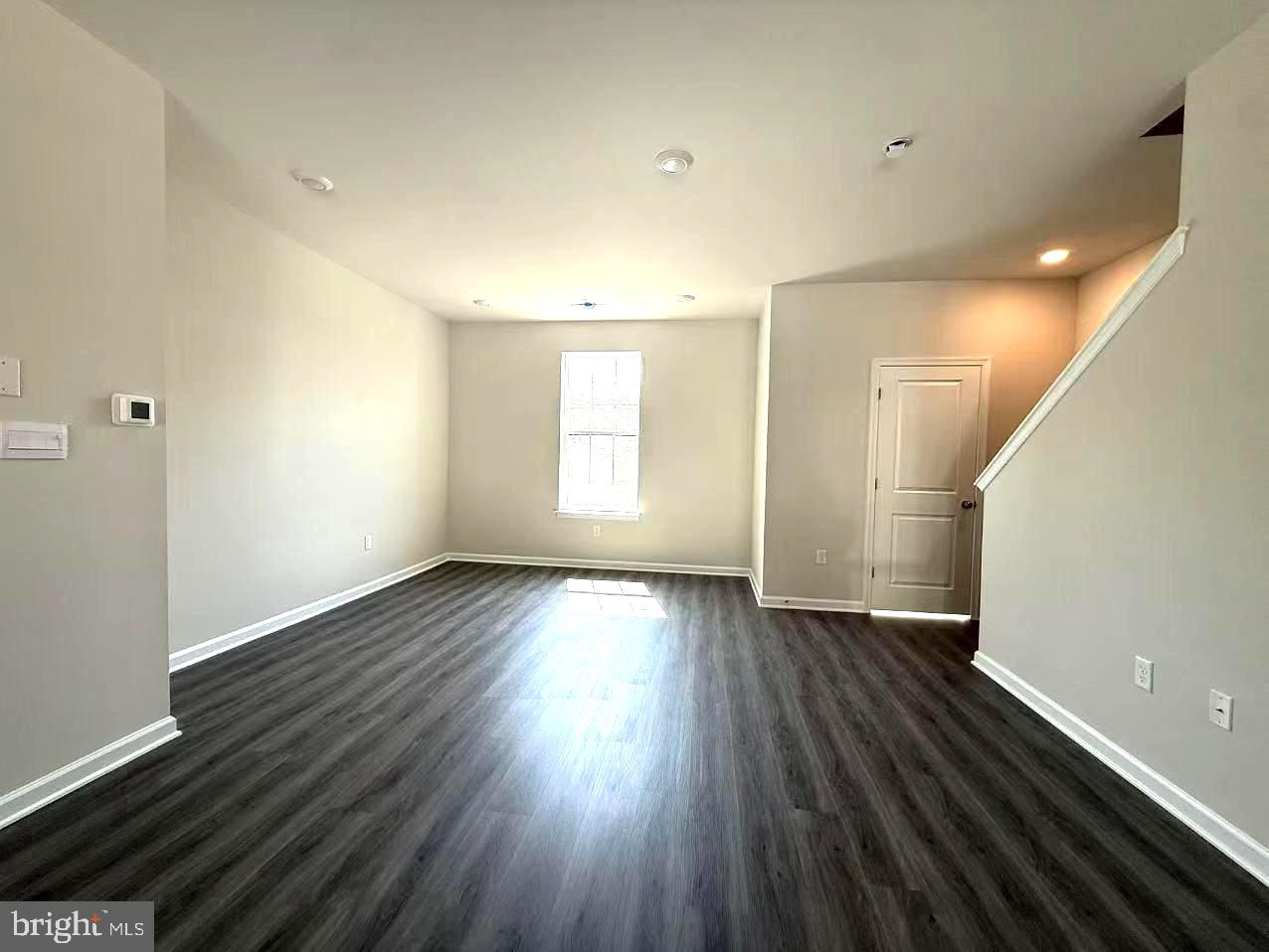 112 Spencer Way Property Photo 5