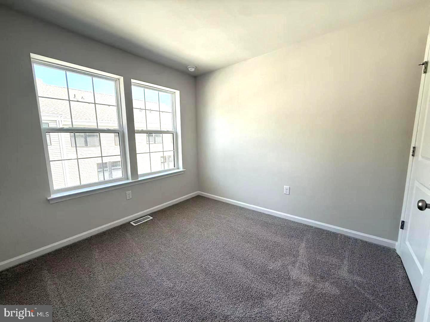 112 Spencer Way Property Photo 9