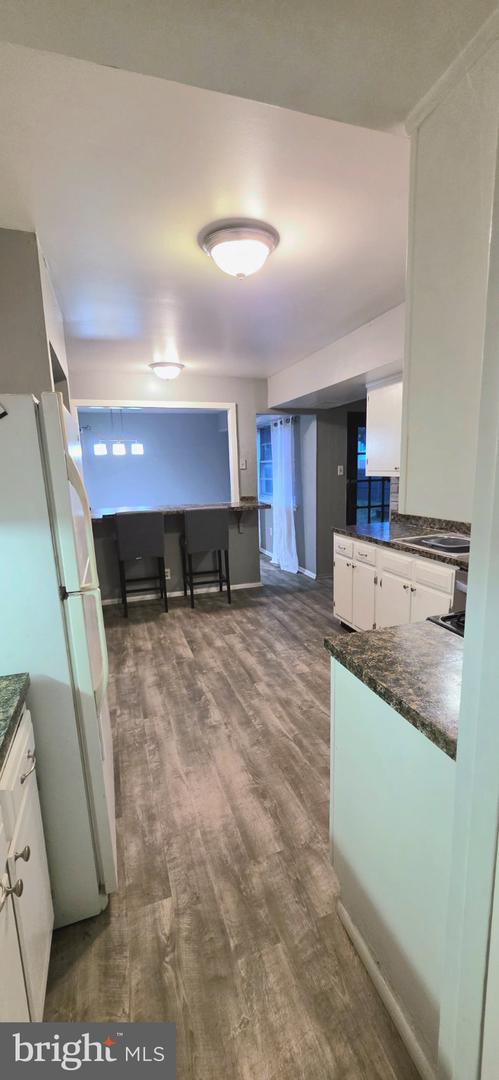 402 Winding Way Property Photo 9