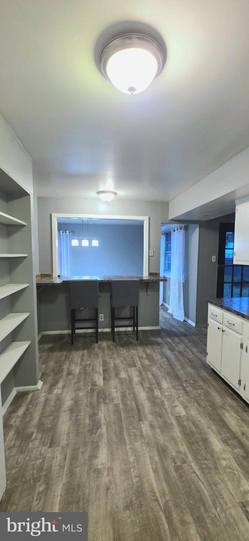 402 Winding Way Property Photo 10