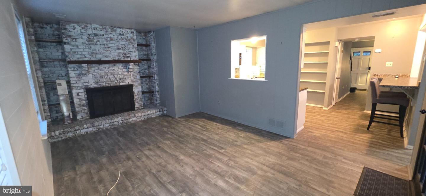 402 Winding Way Property Photo 18