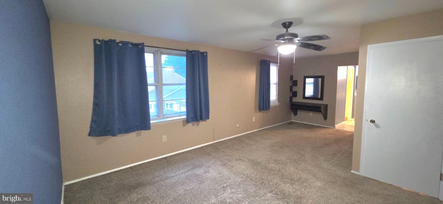 402 Winding Way Property Photo 23